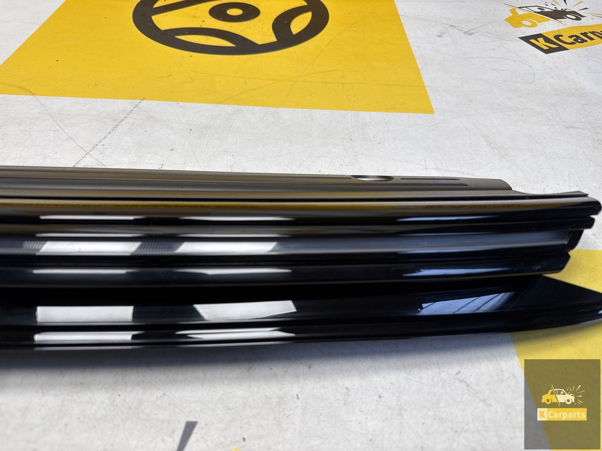 VW golf 8 VII LED Grill Compleet origineel 5H0853651, Auto-onderdelen, Info@fabrikant.eu, Ophalen of Verzenden, Fabrikant BV, Gebruikt