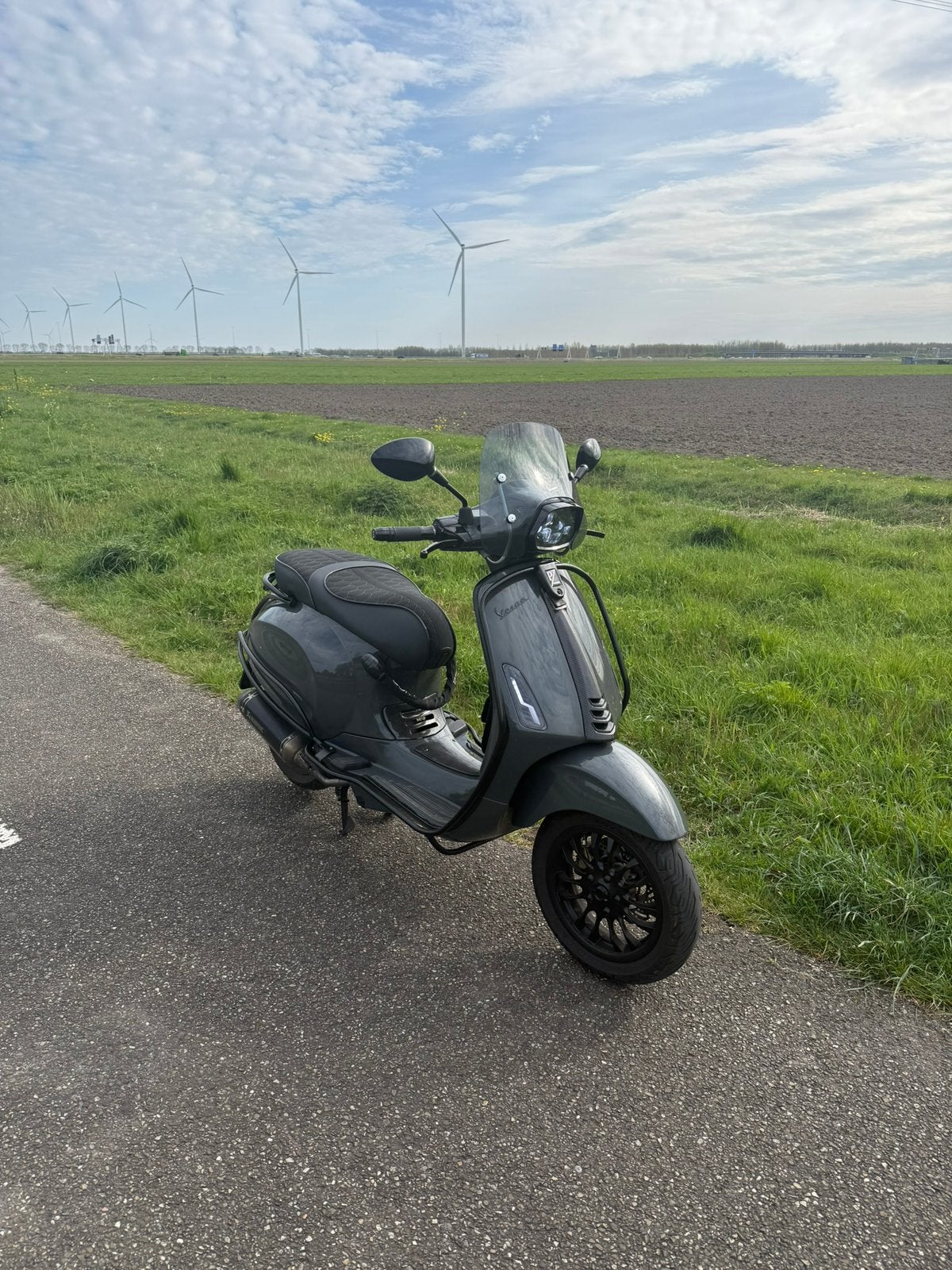 Vespa sprint 80 cc 106km aracer, Fietsen en Brommers, Scooters | Vespa, Ophalen of Verzenden, Zo goed als nieuw, Benzine, Overige modellen