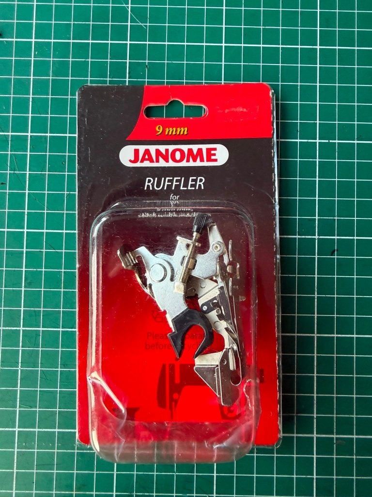 Janome plisseerapperaat 9 mm, Hobby en Vrije tijd, Naaimachines en Toebehoren, Ophalen of Verzenden, Gebruikt, Naaimachine, Janome