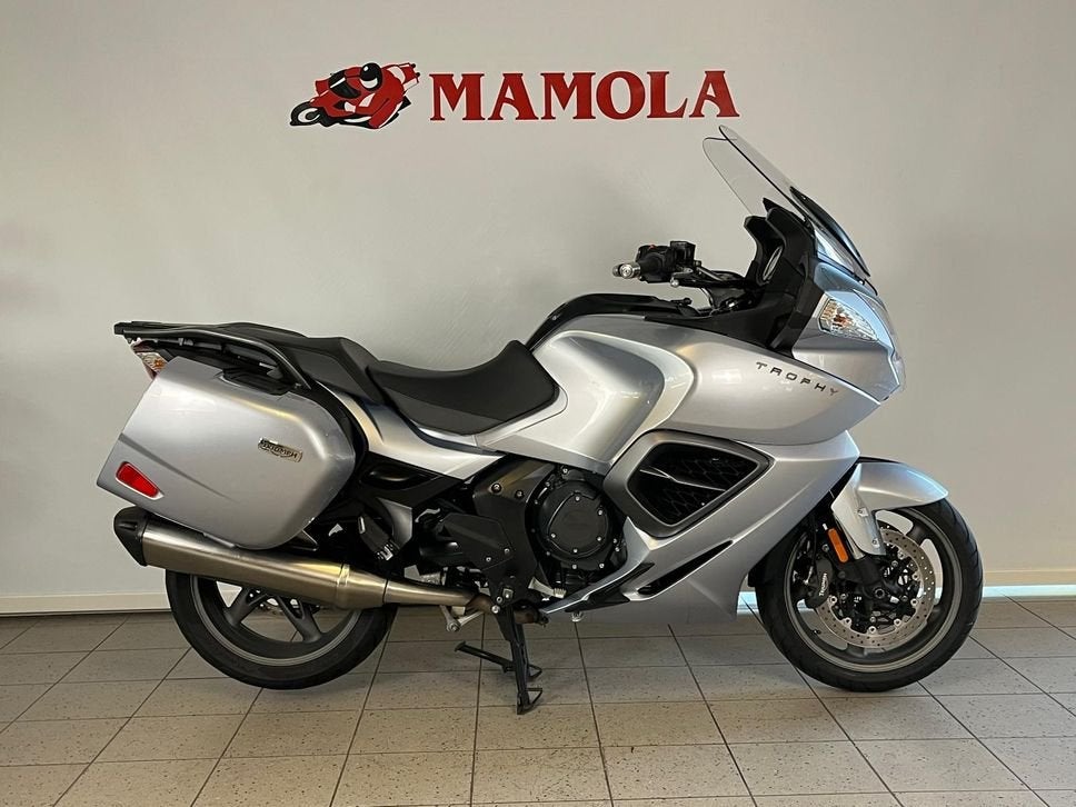 TRIUMPH TROPHY 1215 (bj 2013) 62,000 km, 1215 cc, Motorrijbewijs A, Bedrijf, Onbekend