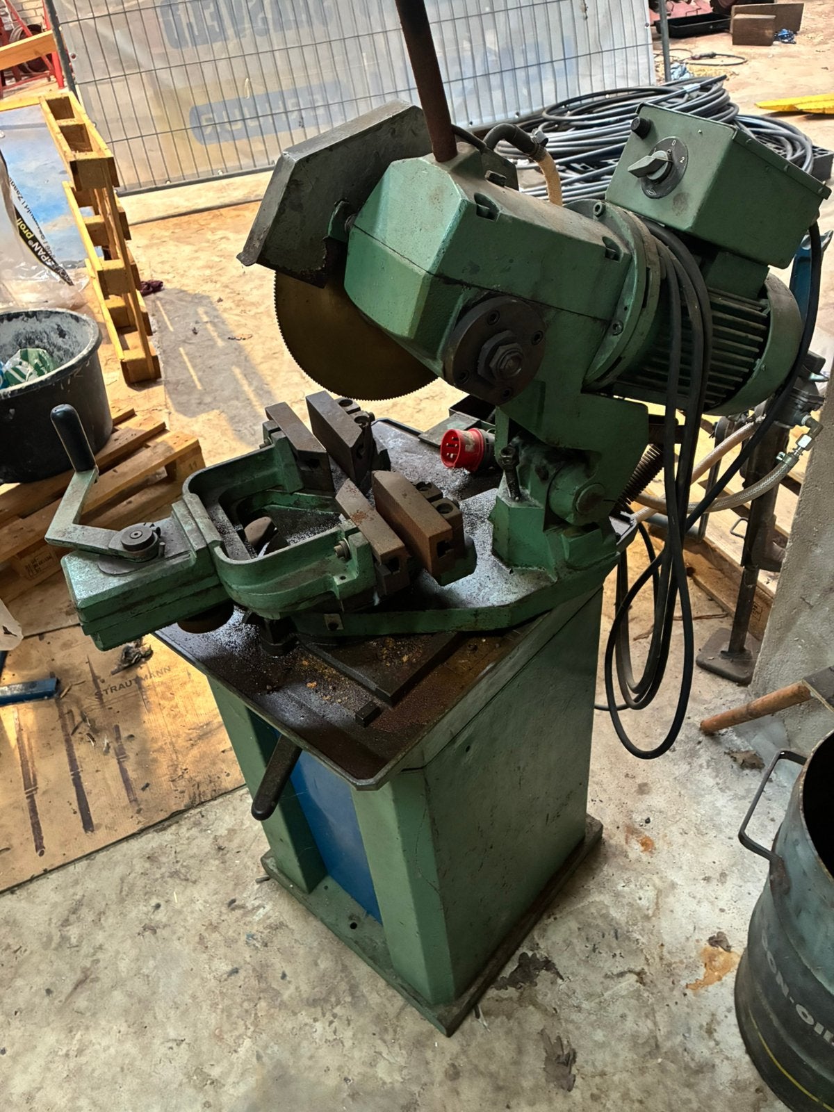 Metaal / ijzer afkortzaag cirkelzaag, Ophalen, Gebruikt, 70 mm of meer, Afkortzaag