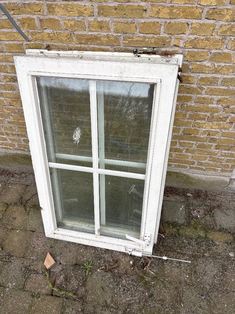 Raamwerk t.b.v. kozijn., Ophalen, Gebruikt, Minder dan 75 cm, Raamkozijn