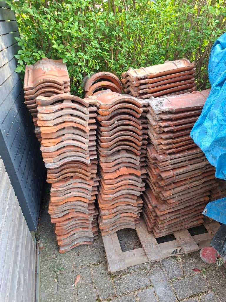 600 vhv Dakpannen, Ophalen, Steen of Klei, 15 m² of meer, Dakpannen