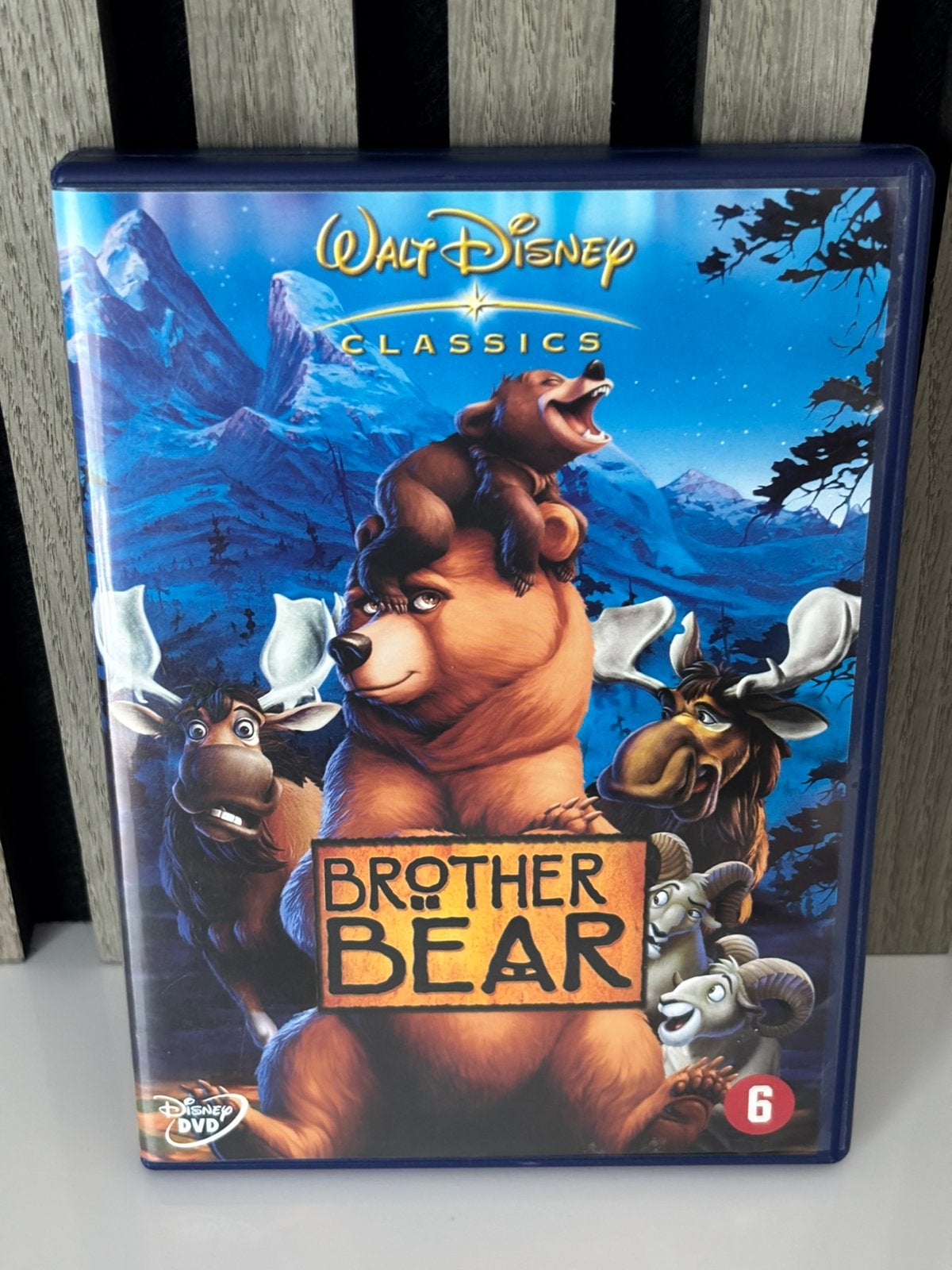 Disney Classic DVD nummer 47 Brother Bear, Vanaf 6 jaar, Ophalen of Verzenden, Zo goed als nieuw, Amerikaans