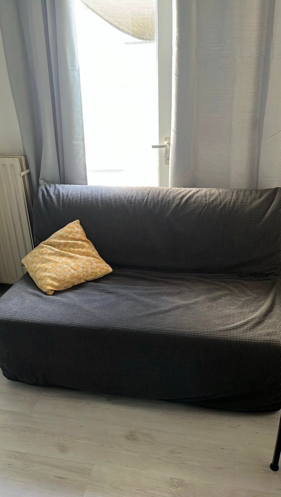 Slaapbank - Lycksele lovas, Huis en Inrichting, Slaapkamer | Slaapbanken, Ophalen, Gebruikt, Tweepersoons, 140 cm
