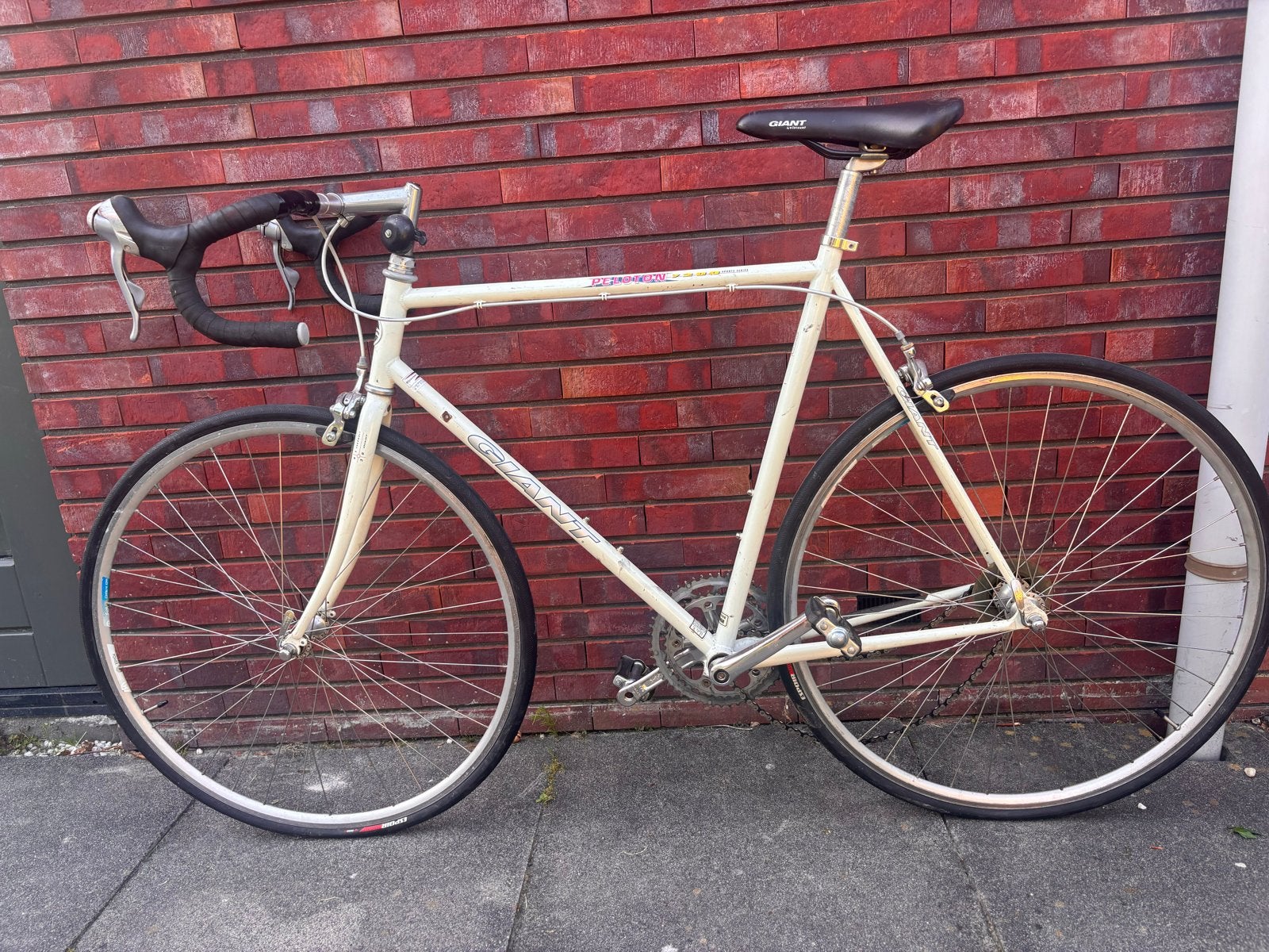 Giant Peloton 2200 Sport Series Oude Racefiets, Ophalen, 28 inch, Gebruikt, Velgrem