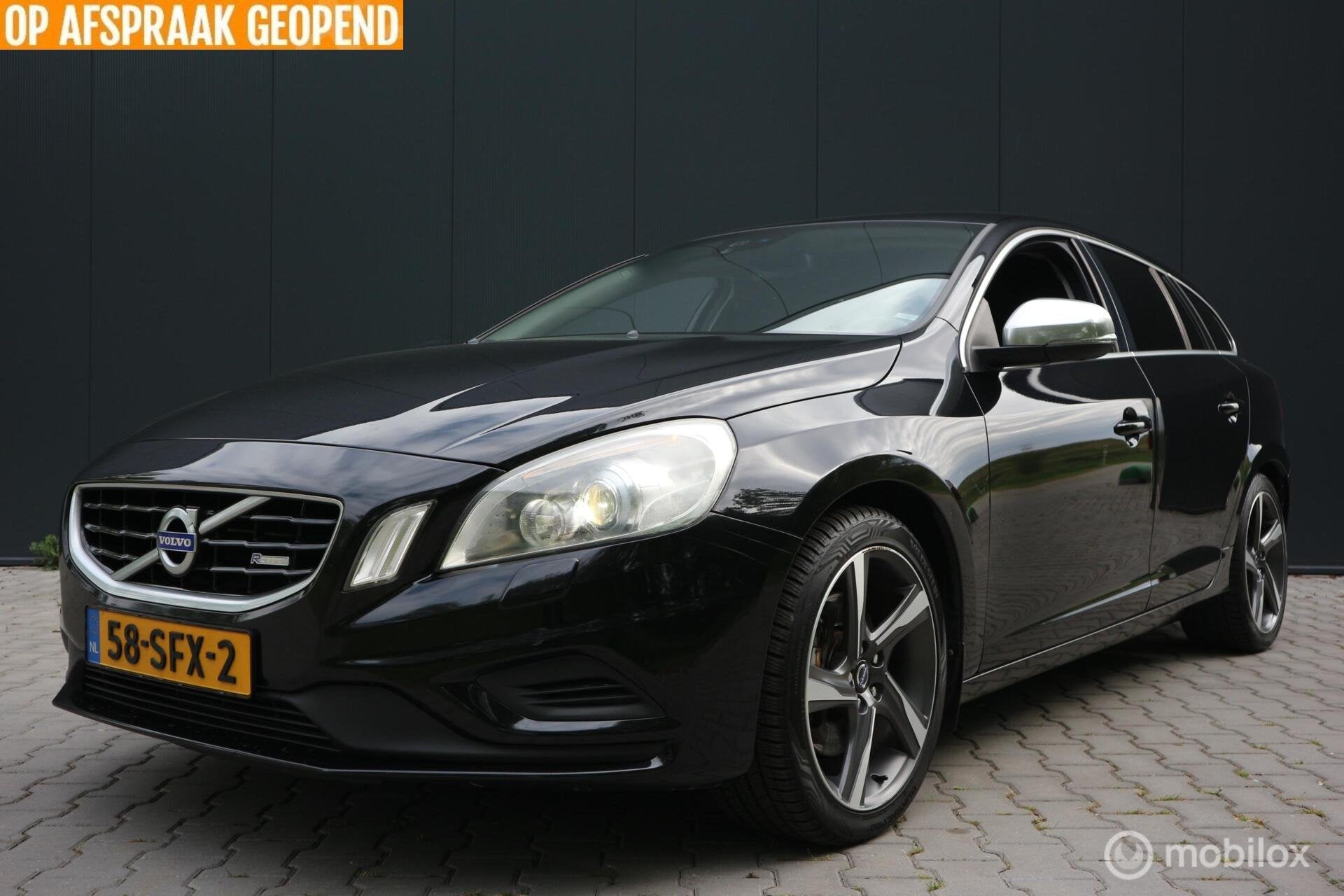 Volvo V60 2.0 T5 R-Design XENON/ECC/NAVIGATIE/NAP, Voorwielaandrijving, Euro 5, 4 cilinders, Origineel Nederlands