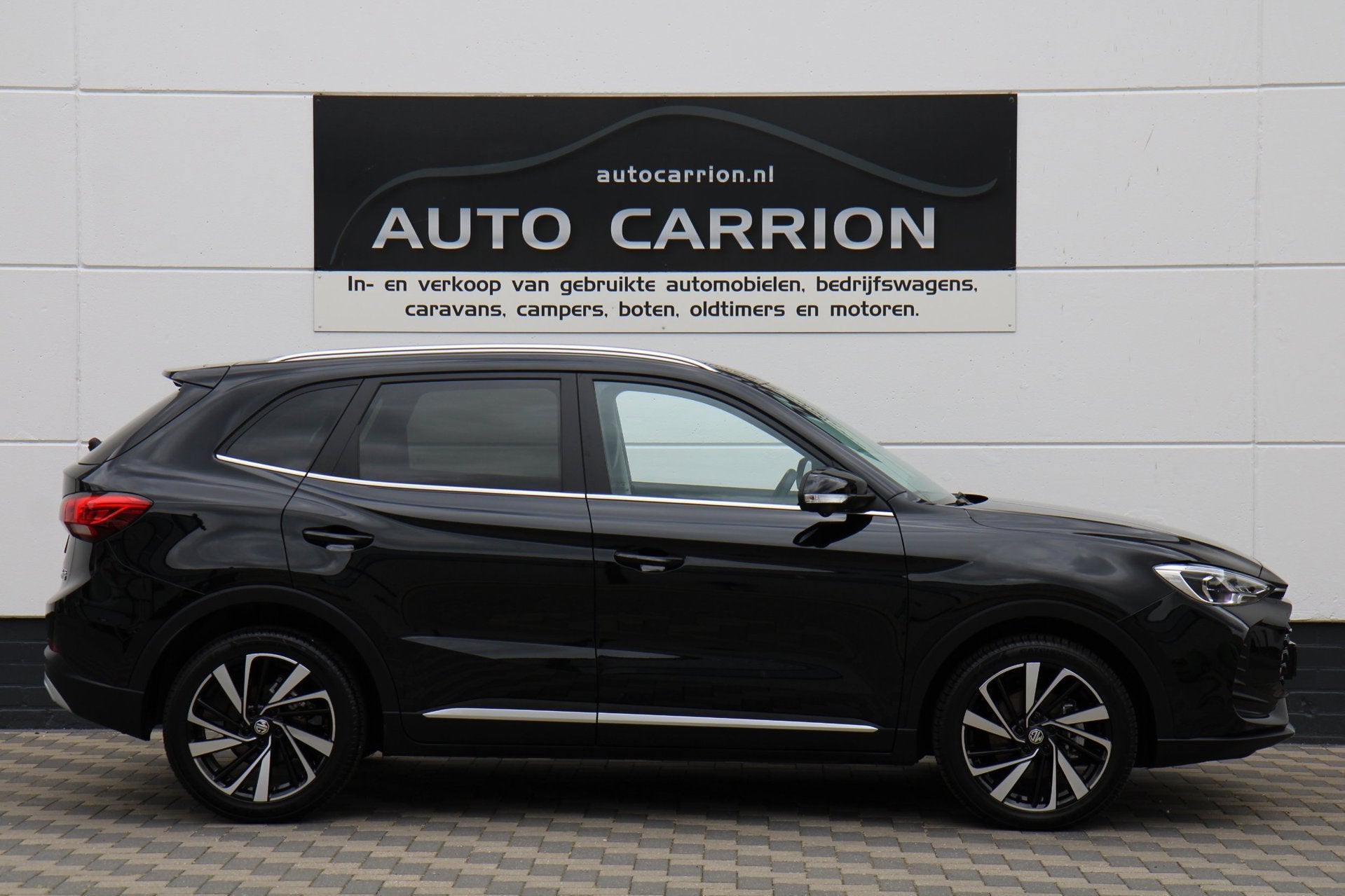 MG ZS 1.5 Hybrid+ Luxury 360°Camera Carplay Leder 1Ste Eig!, Auto's, MG, Zwart, 4 cilinders, ZS, Zwart