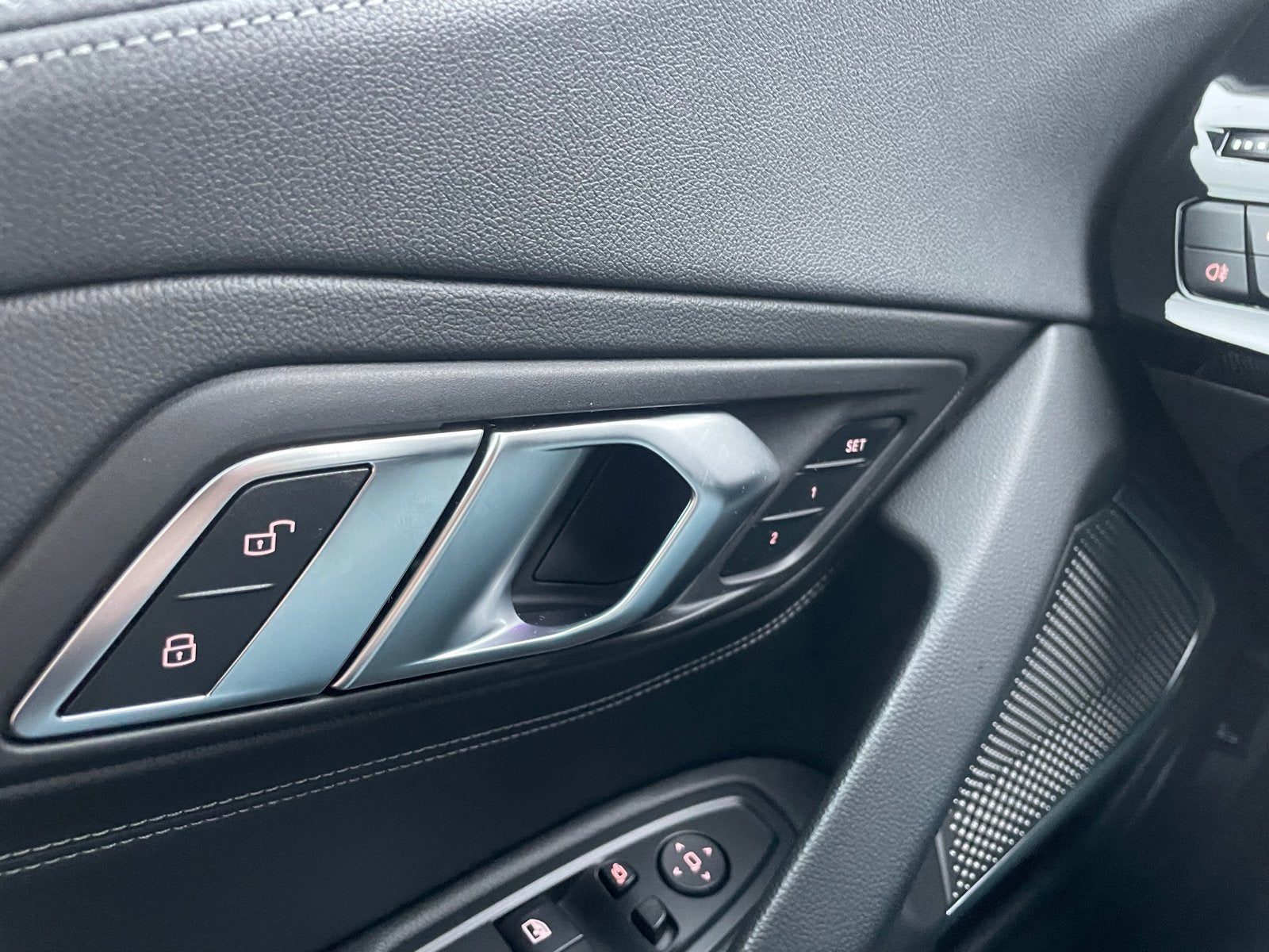 Foto 15 van BMW Z4 M40i 340pk Aut 2021 Zwart. Alle opties! Zilvereff dak