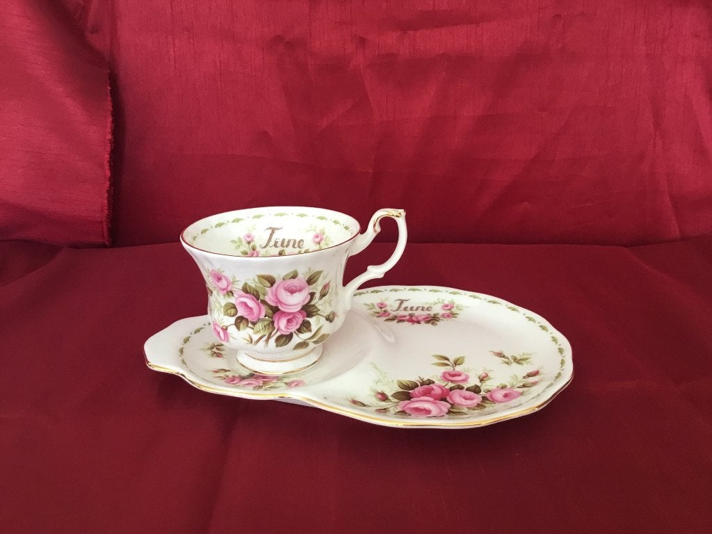 Royal Albert FLOWER OF THE MONTH  TENNIS SET 🎄🎁🎄🎁🎄, Ophalen of Verzenden