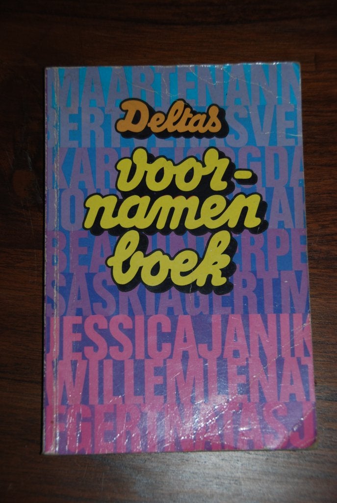 Voornamen boek., Ophalen of Verzenden, Gelezen, W. Van gelder
