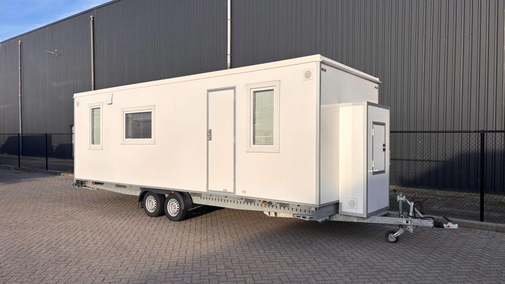 Mobiele Woonunit 7,33m OCCASION | Volledige woning op wielen, Zakelijke goederen, Machines en Bouw | Keten en Containers, Ophalen of Verzenden
