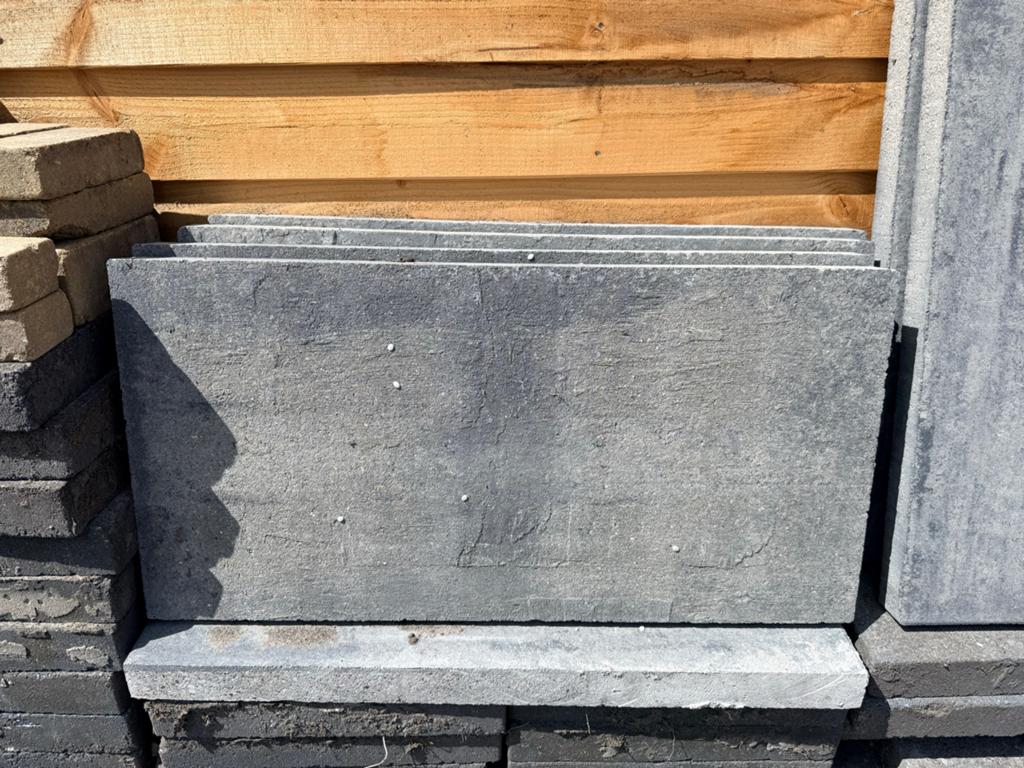 Diverse partij tegels en betonbanden, Tuin en Terras, Tegels en Klinkers, Ophalen, Zo goed als nieuw