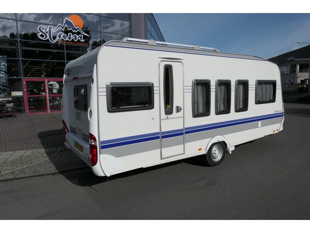 Hobby De Luxe 520 TMF mover, airco en voortent, Caravans en Kamperen, Hobby, Serviceluik, 5 tot 6 meter, 1000 - 1250 kg
