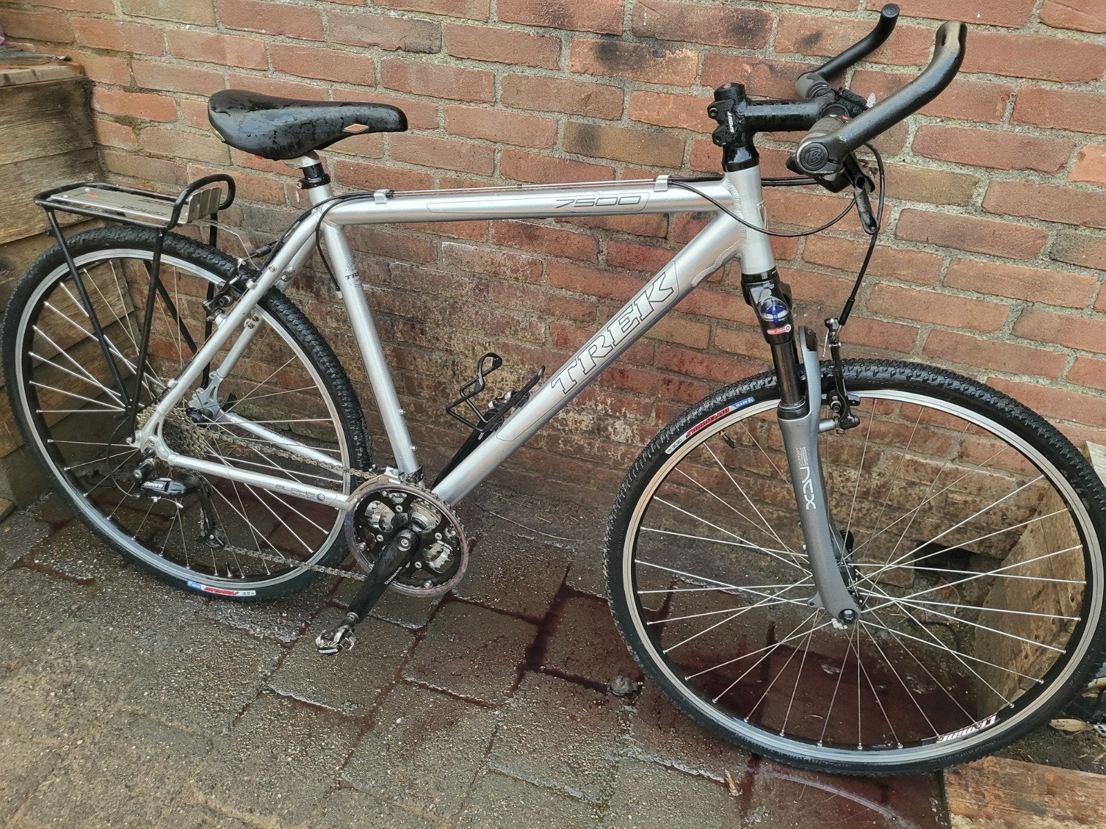 Zgan Trek 7500 heren Deore- NCX- lock out erc 55cm ZGAN!, Fietsen en Brommers, 28 inch, Vering, Velgrem, Zo goed als nieuw