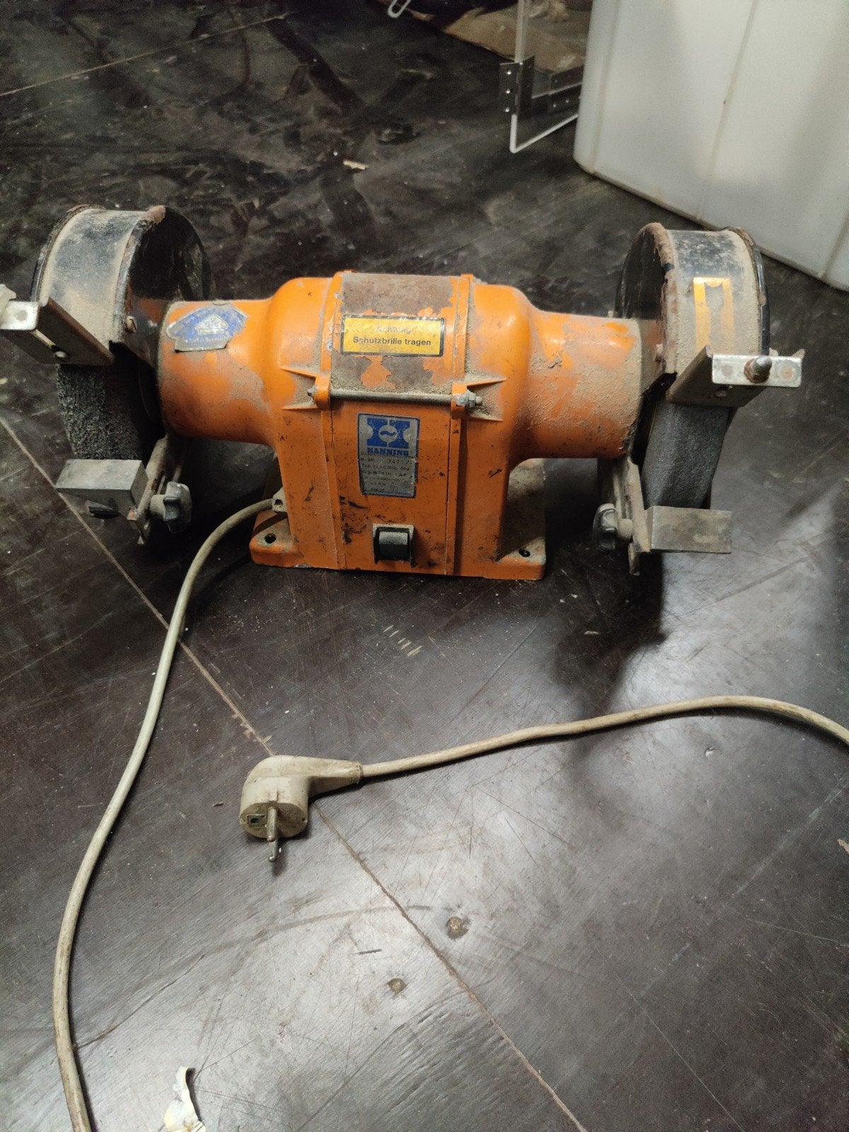 Hanning Dubbele Slijpmachine - Werkbankslijpmachine, Ophalen, Gebruikt, Minder dan 700 watt, Werkbankslijpmachine