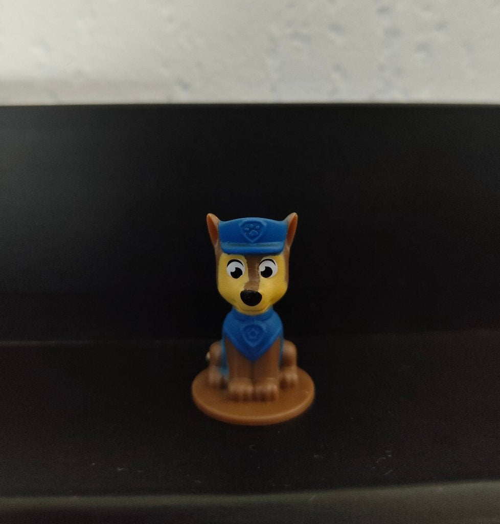 Paw Patrol Chase Figuurtje Chocolade-Ei Collectie (3,6 cm), Verzamelen, Ophalen of Verzenden, Gebruikt, Hardplasticfiguren