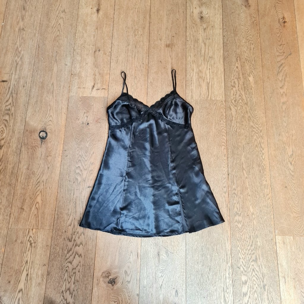 Zwart satijnen lingerie-nachthemdje, Maat 38/40 (M), Zwart, Ophalen of Verzenden, Hunkemöller