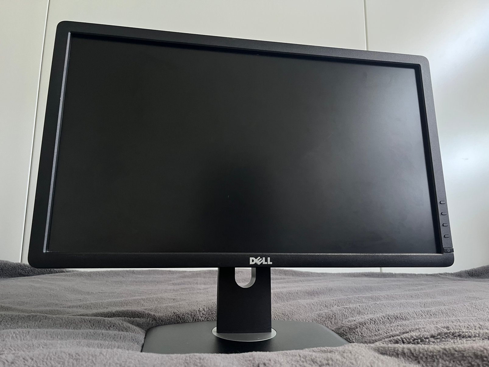 Dell monitor 24 inch, Computers en Software, Monitoren, Ophalen, Zo goed als nieuw, HD, 60 Hz of minder