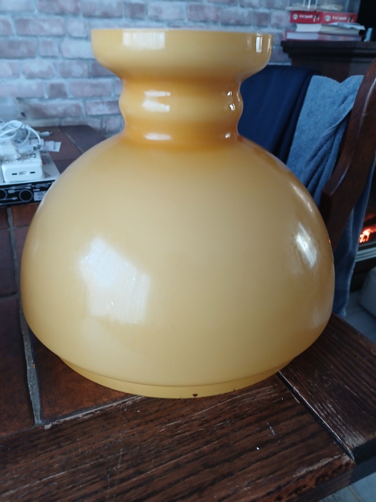 2 lampen kappen, Ophalen, Zo goed als nieuw, Geel, Glas