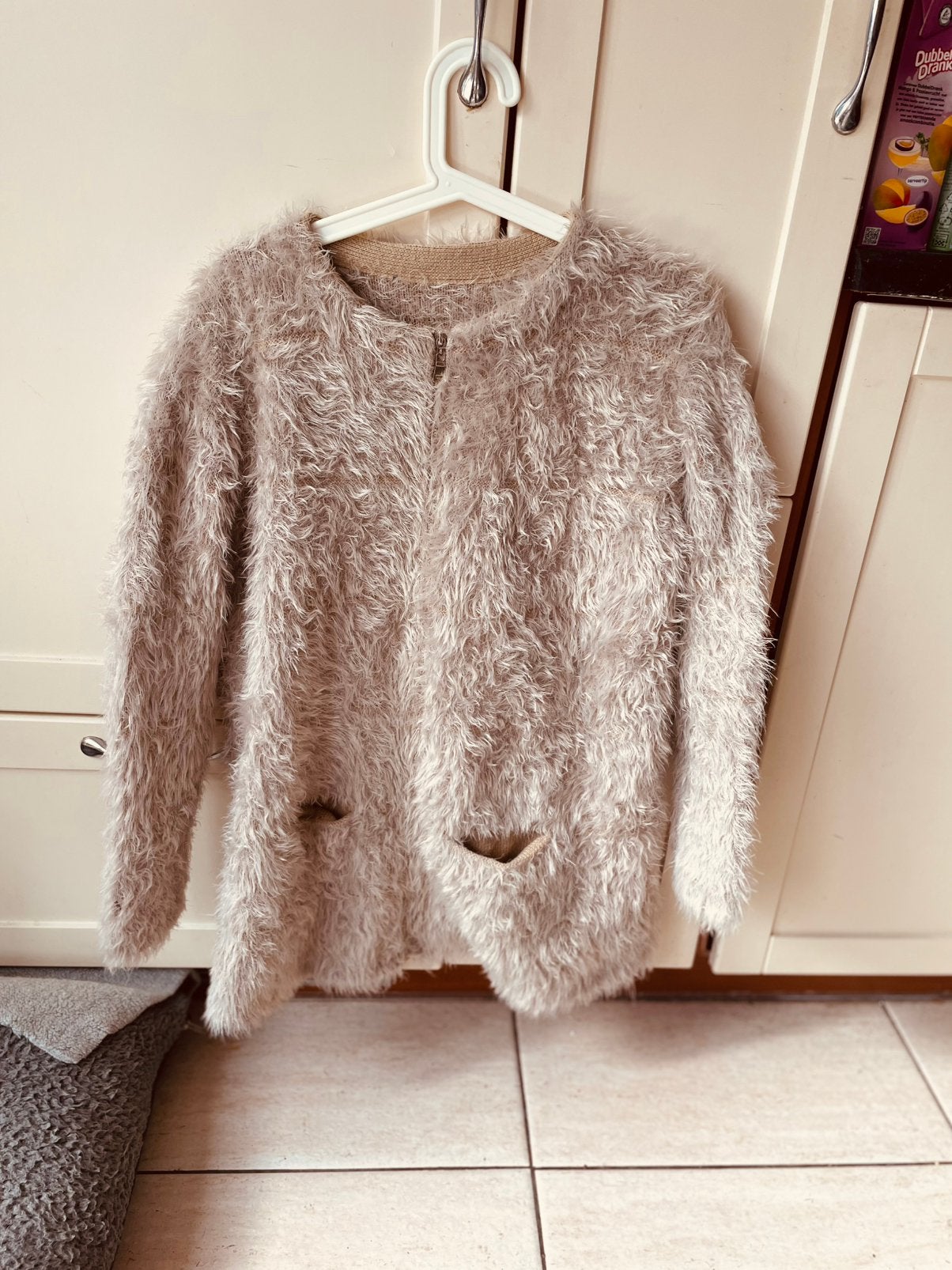 Lekker warm vest, Ophalen of Verzenden, Zo goed als nieuw, Maat 42/44 (L), Beige