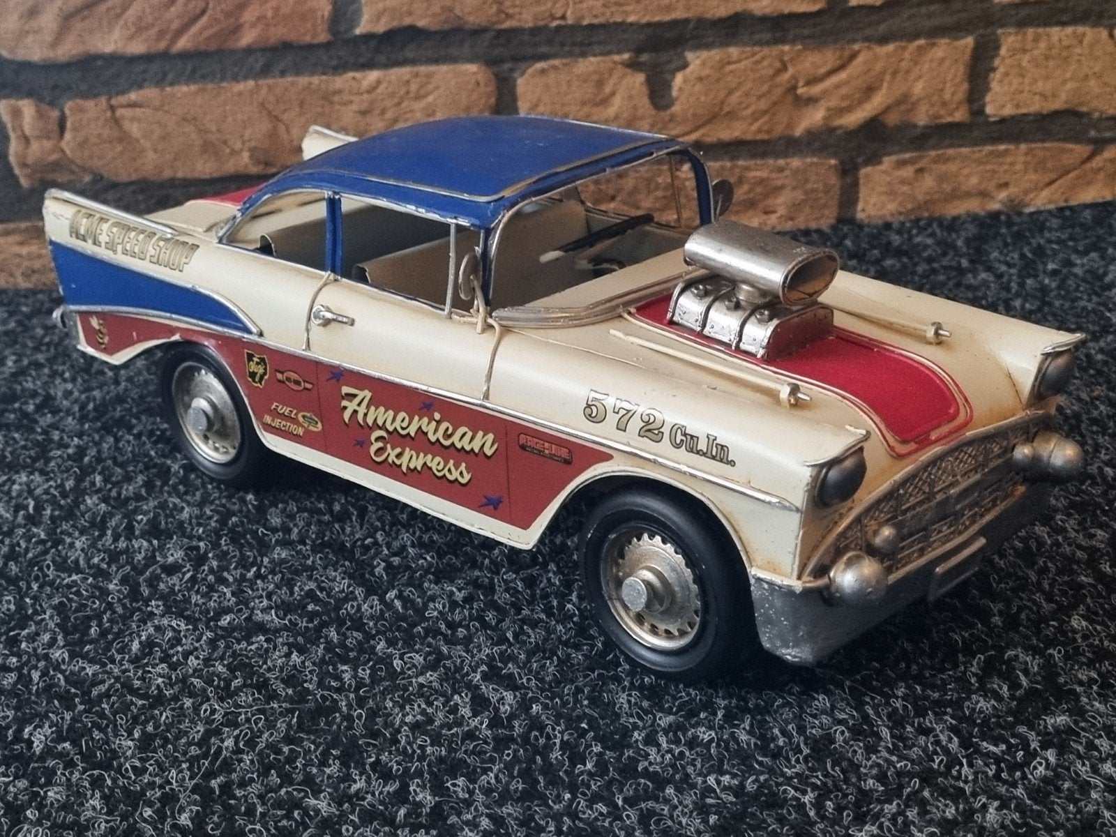 Decoratieve Metalen Oldtimer Auto - American Express, Ophalen of Verzenden, Nieuw, Auto's