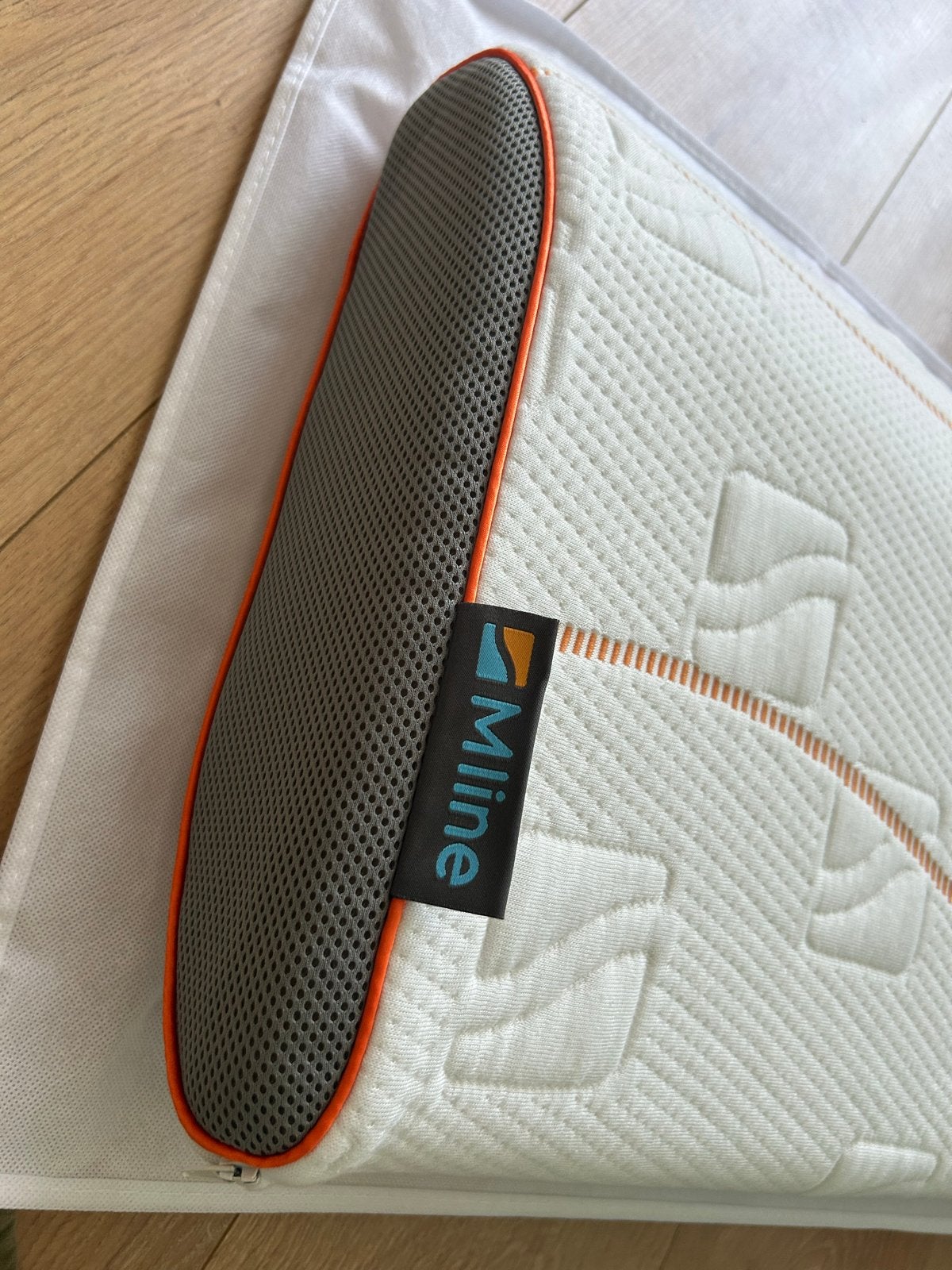 M line - pillow You kussen - oranje, Eenpersoons, Wit, Nieuw, Ophalen of Verzenden
