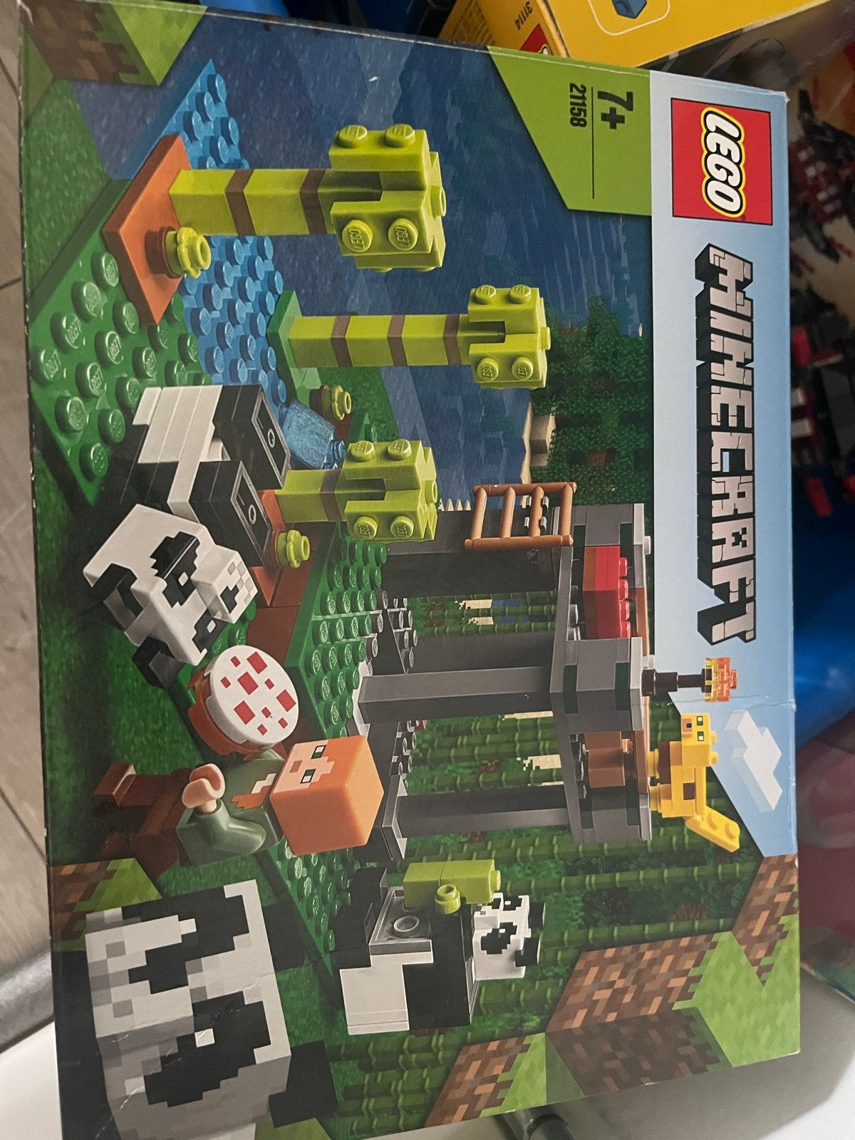 Lego Minecraft De Panda Crèche (21158) - Complete set, Minecraft, Lego, Ophalen of Verzenden, Zo goed als nieuw