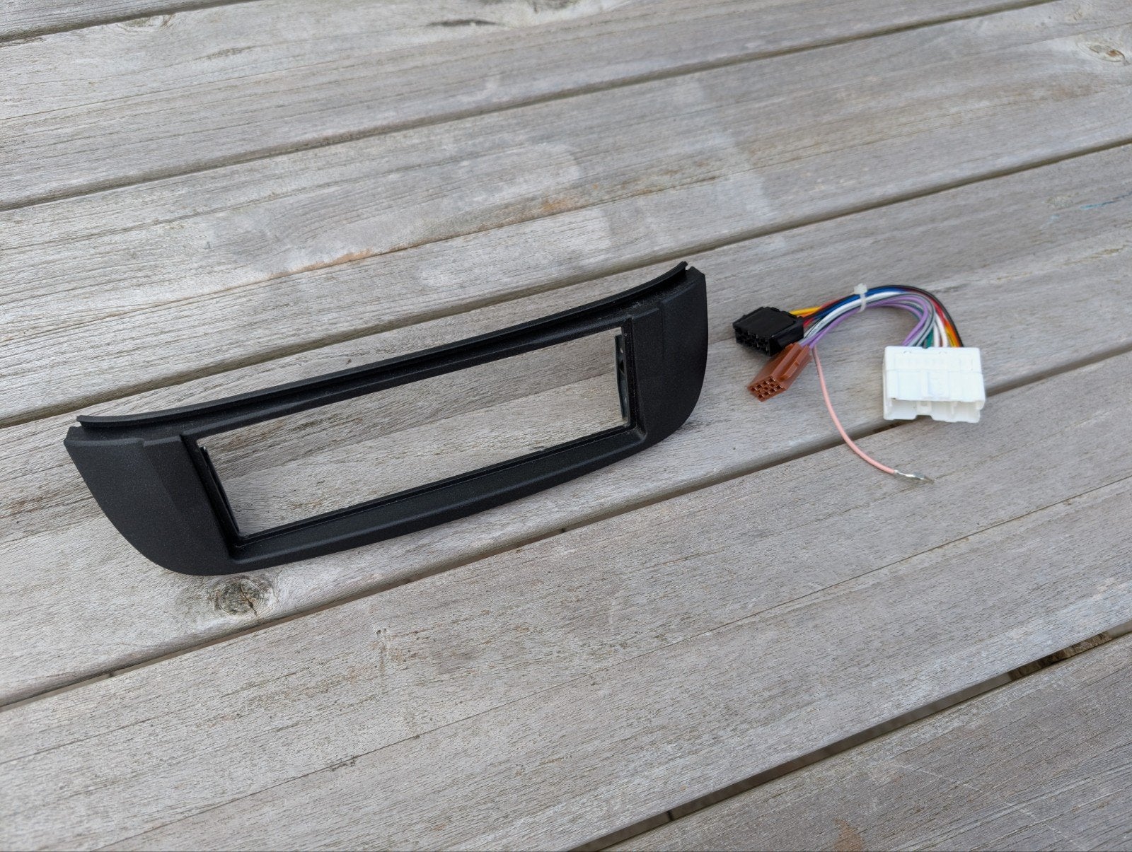 Nissan verloopkabel ISO autoradio plus 1 DIN Frame, Ophalen of Verzenden, Zo goed als nieuw