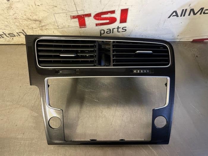 Dashboard sierlijst van een Volkswagen Golf, Gebruikt, -, Volkswagen, -
