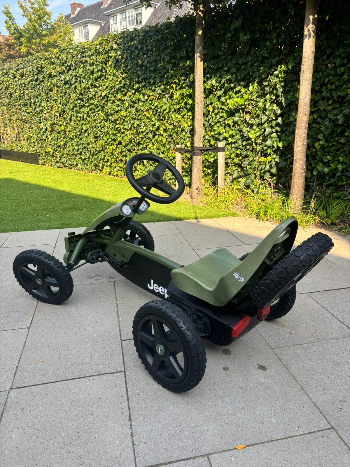 BERG Jeep Skelter