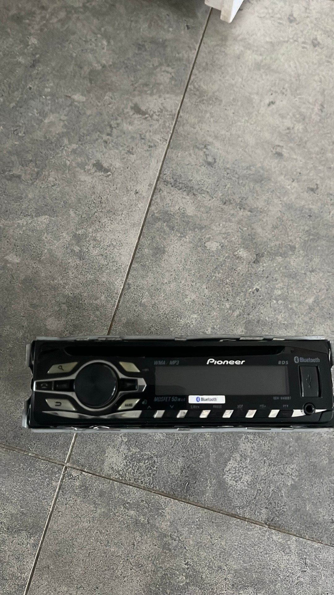 Pioneer DEH-4400BT Autoradio met Bluetooth, Auto diversen, Autoradio's, Gebruikt, Ophalen
