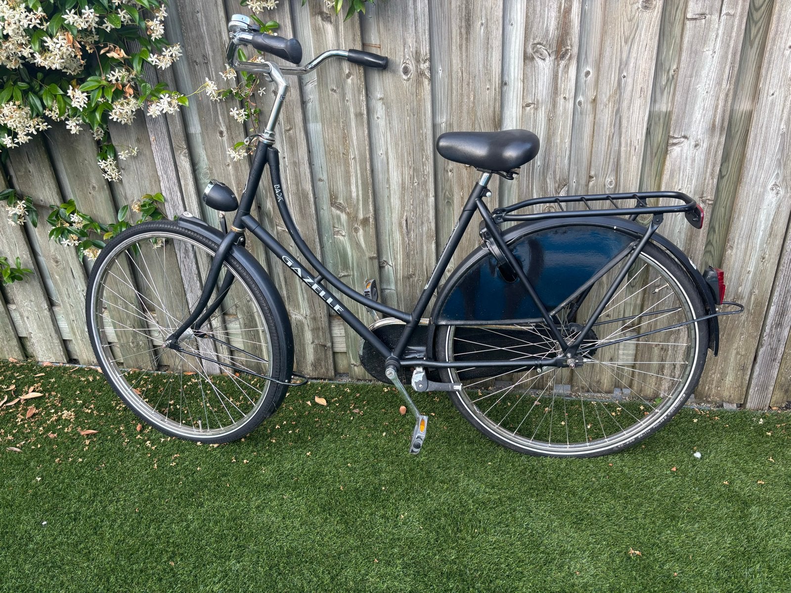 Gazelle omafiets met terugtraprem - Goede staat, Fietsen en Brommers, Fietsen | Dames | Omafietsen, Ophalen, Gebruikt, Terugtraprem