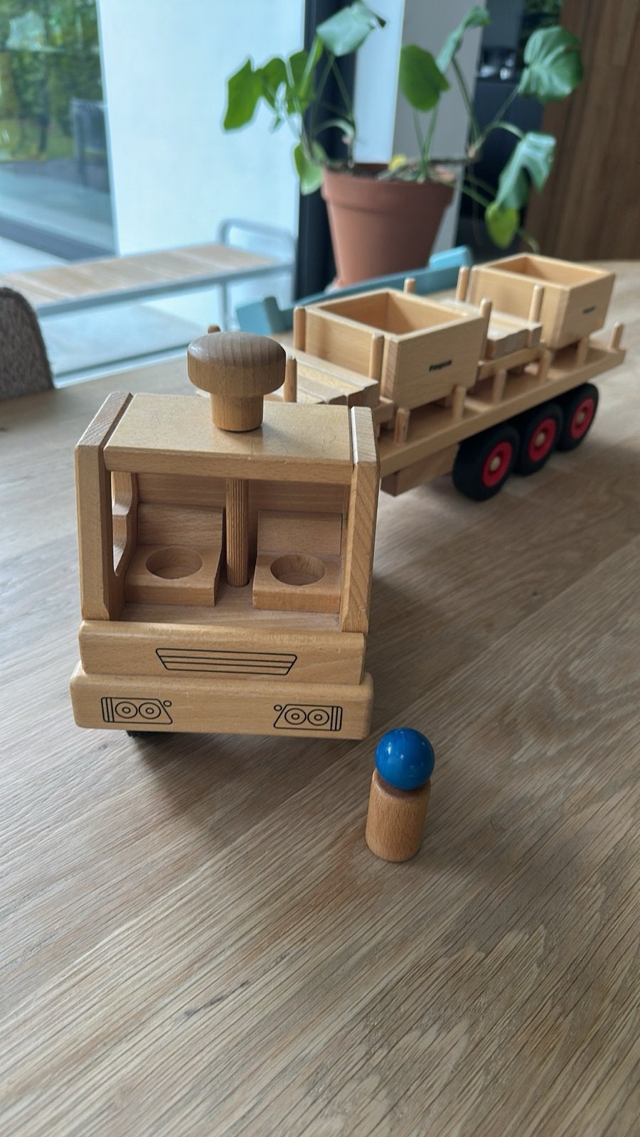 Fagus houten palletwagen met aanhanger en blokken, Ophalen of Verzenden, Gebruikt, Rij- of Hobbelspeelgoed