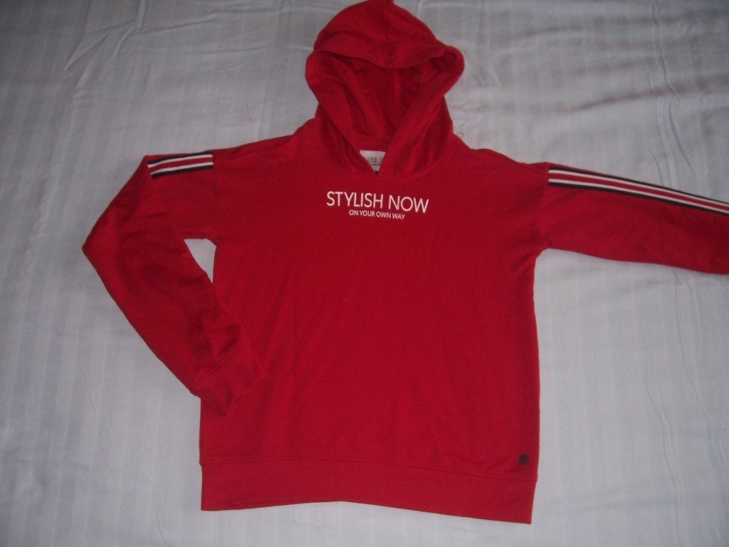 Hele mooie rode sweater merk Cars maat 12 = maat 152, Meisje, Trui of Vest, Ophalen of Verzenden, Zo goed als nieuw
