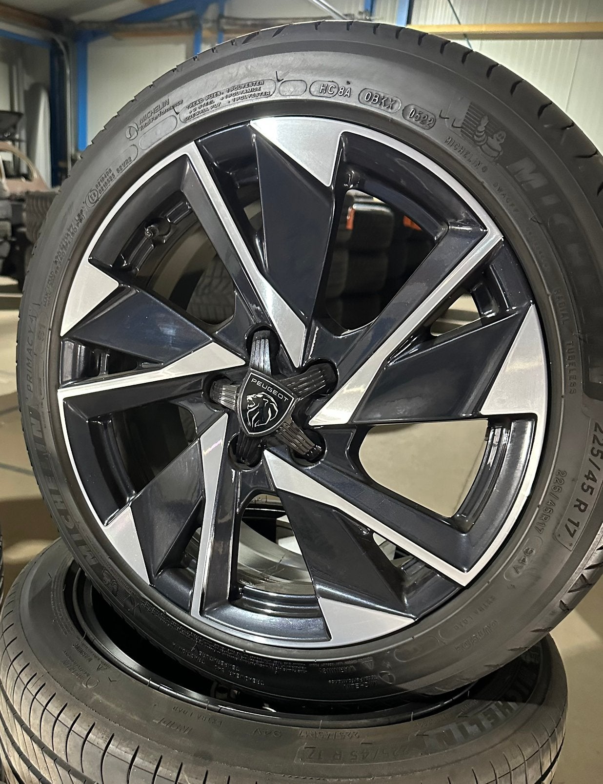 Prachtige originele 17 inch peugot 308 5 gaats als nieuw, Overige, Overige, Banden en Velgen, Nieuw