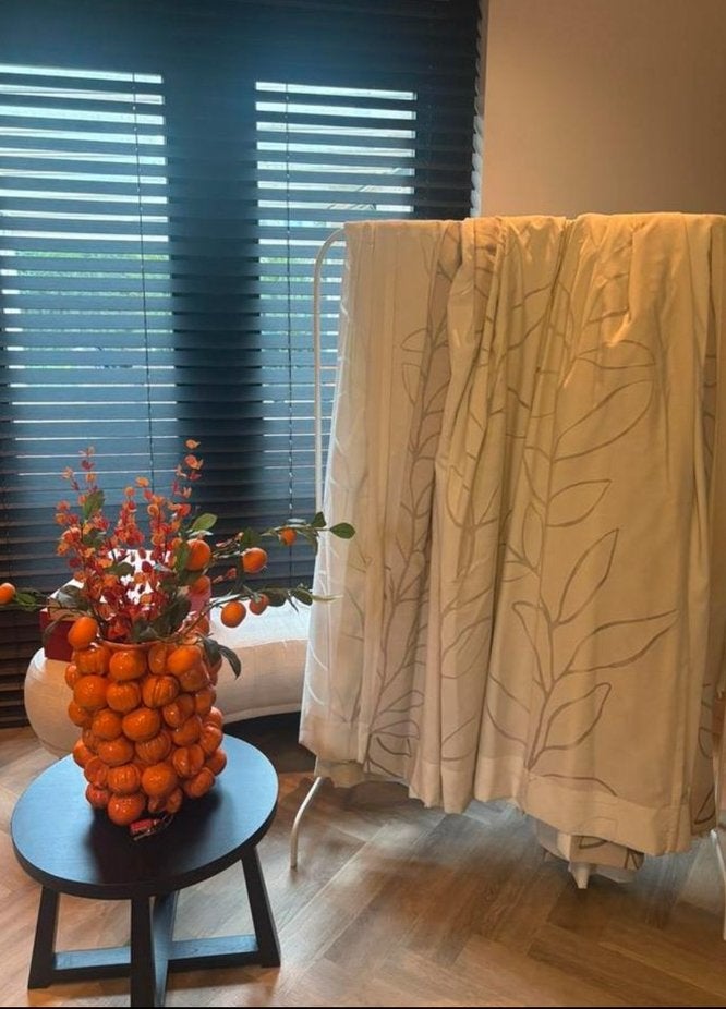 Luxe gordijnen 4 delen luxe stof twv 3600 €, Ophalen of Verzenden, Zo goed als nieuw