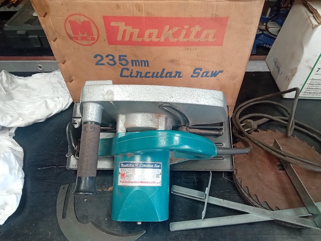 Makita cirkelzaag 5900 br, Ophalen, Gebruikt, Cirkelzaag, Makita