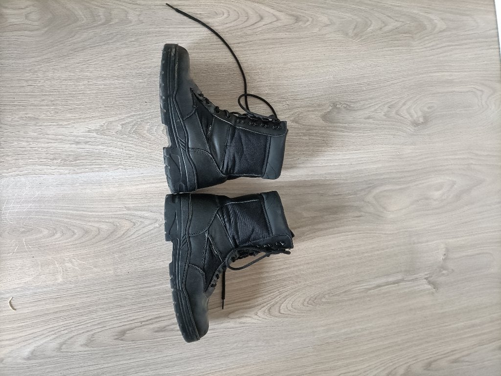 Kisten maat 40, Ophalen of Verzenden, Zo goed als nieuw, Zwart, Sneakers of Gympen