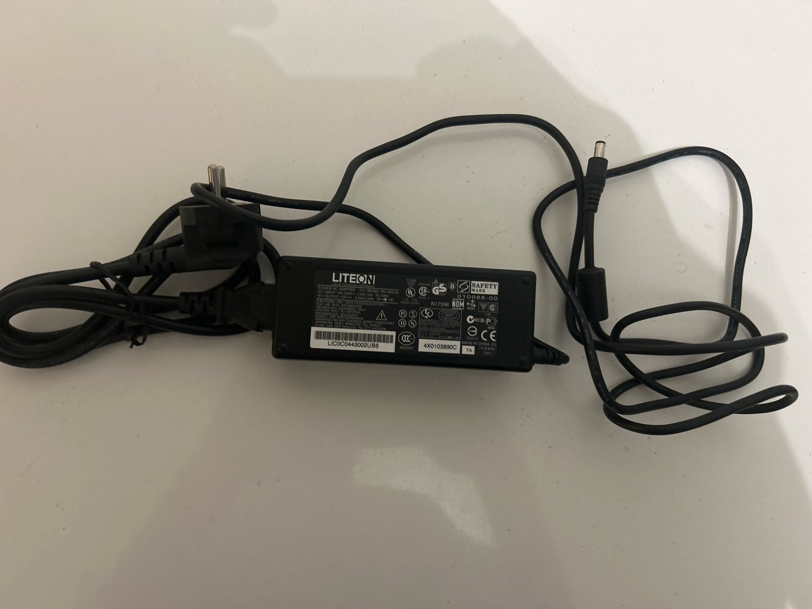 LITEON Laptop Oplader - Zo goed als nieuw, Ophalen of Verzenden, Zo goed als nieuw