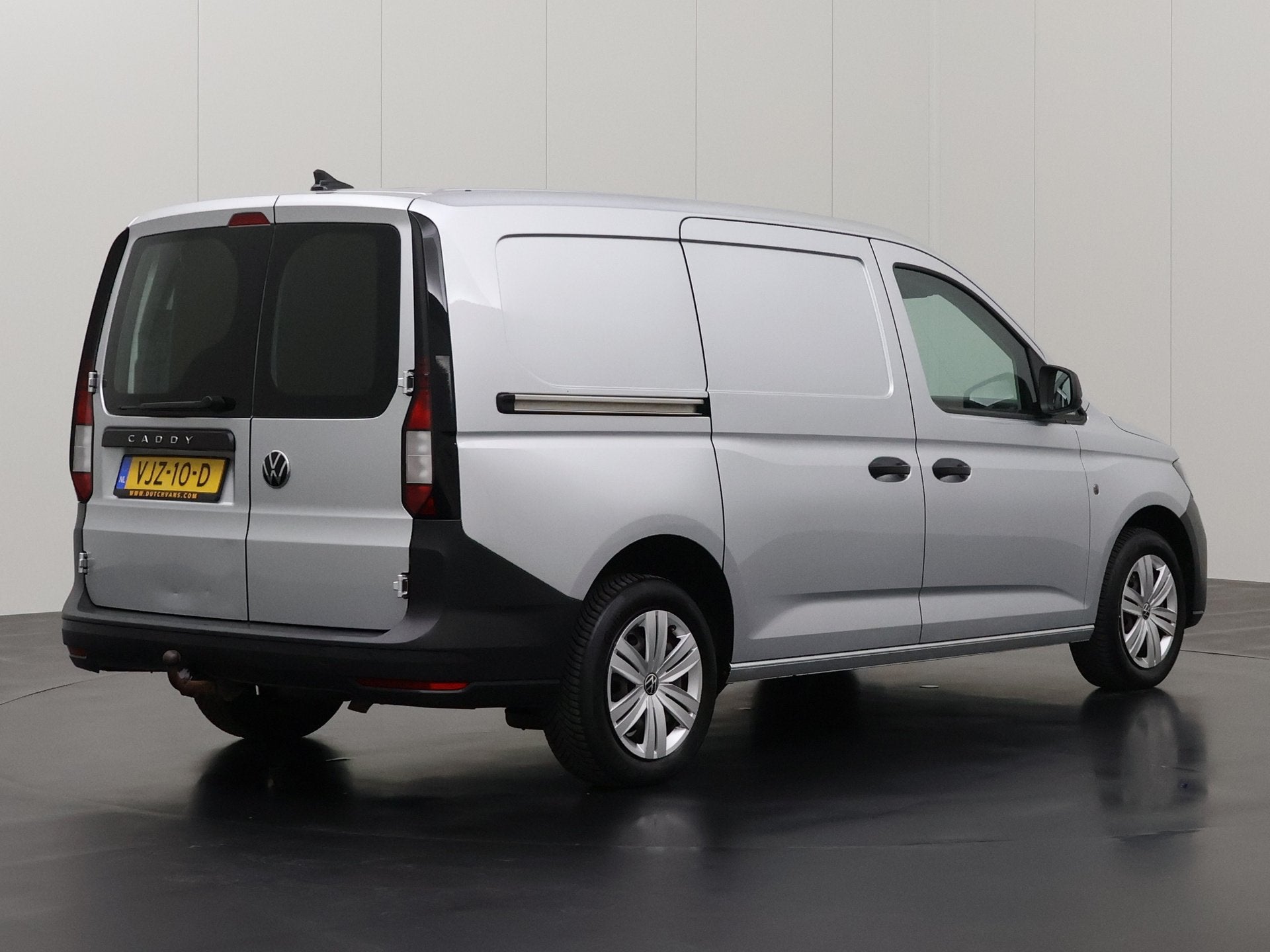 Volkswagen Caddy 2.0TDI Maxi | Trekhaak | Multimedia | Navig, Auto's, Voorwielaandrijving, Dealer onderhouden, Stof, Gebruikt