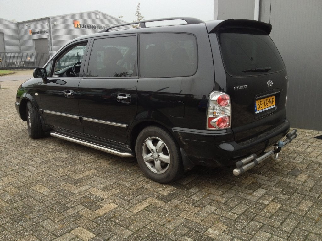 Hyundai Trajet Sidebars met rvs treeplanken, Auto diversen, Tuning en Styling, Niet ingevuld, Niet ingevuld, Niet ingevuld