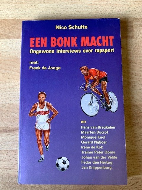 Een bonk macht, Nico Schulte, Ophalen of Verzenden, Gelezen, Lopen en Fietsen