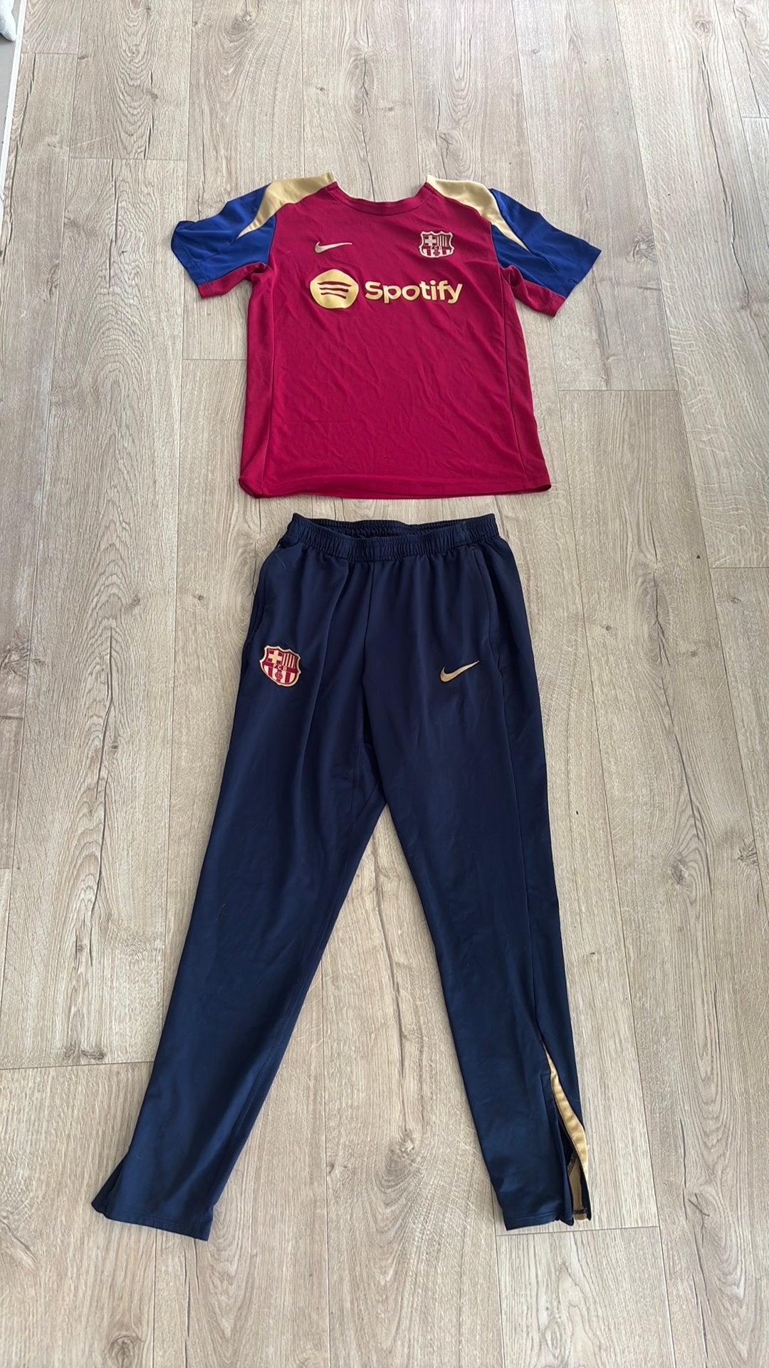 Barcelona fc trainings pak 24/25 S, Ophalen of Verzenden, Gebruikt, Buitenlandse clubs, Shirt