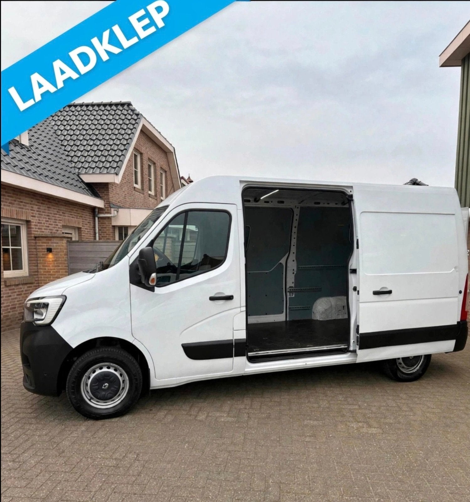 Renault Master 2.3 dCi 150pk Laadklep Eur6 2x Schuifdeur L/R, Auto's, Voorwielaandrijving, USB, 4 cilinders, 150 pk