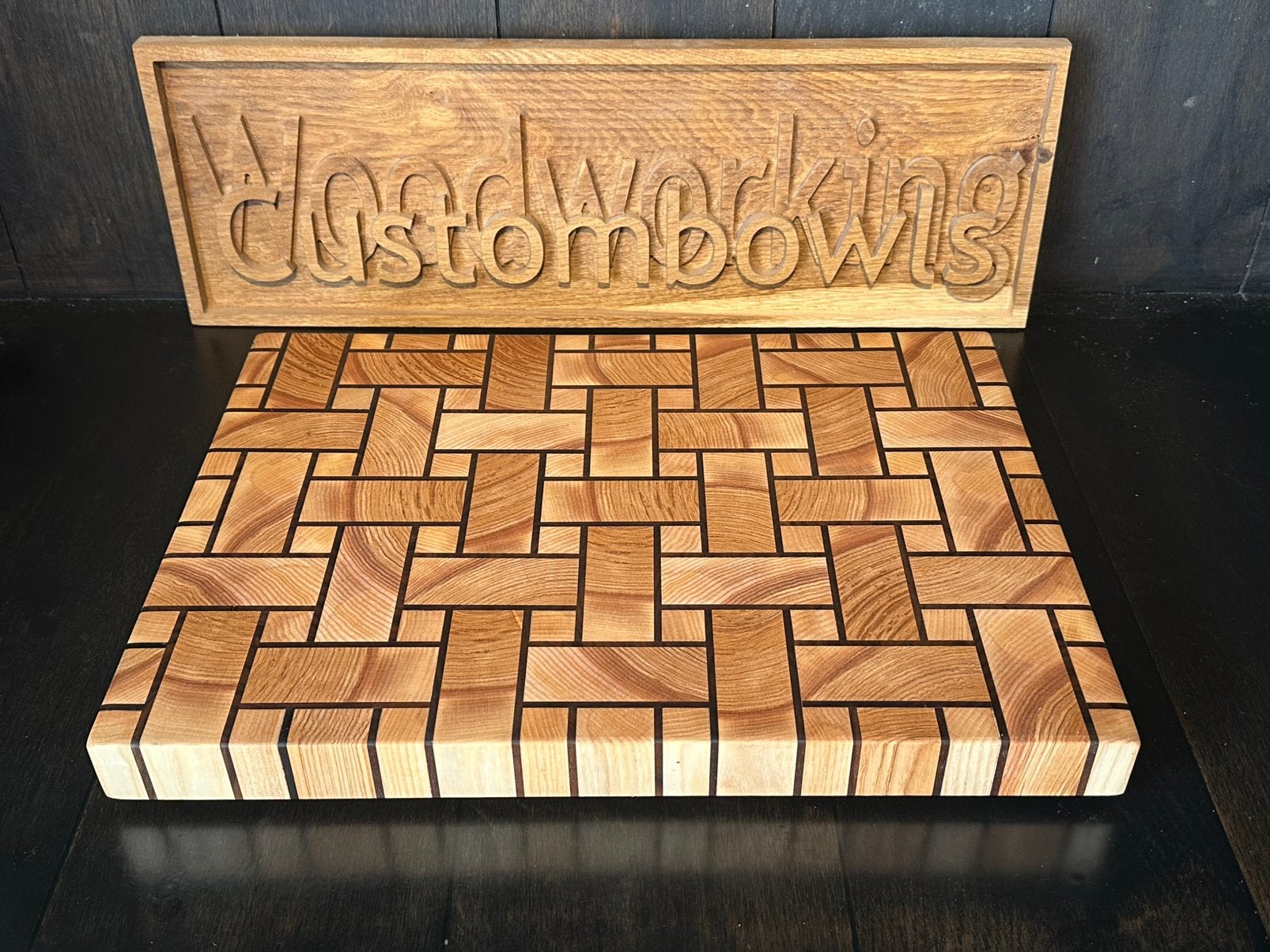 Unieke handgemaakte eindnerf snijplank.    Vaderdag cadeau, Custombowls, Hout, Snij-/serveerplank, Ophalen of Verzenden