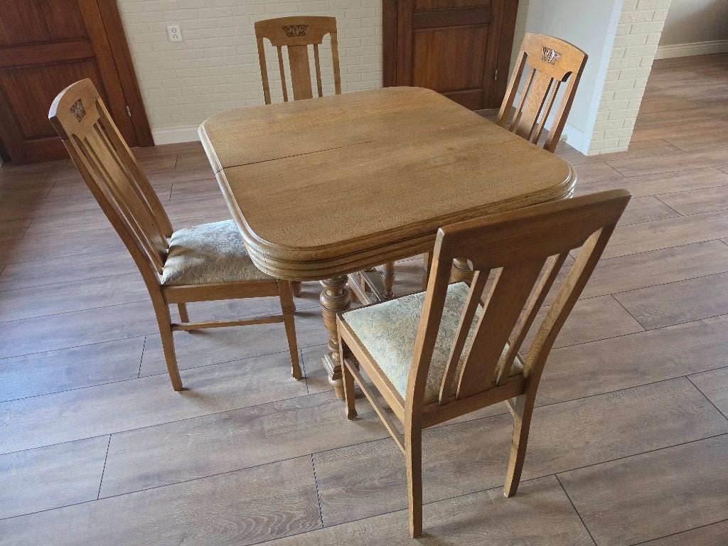 Antieke eiken eethoek uitschuifbaar 4 stoelen neorenaissance, Antiek en Kunst, Ophalen