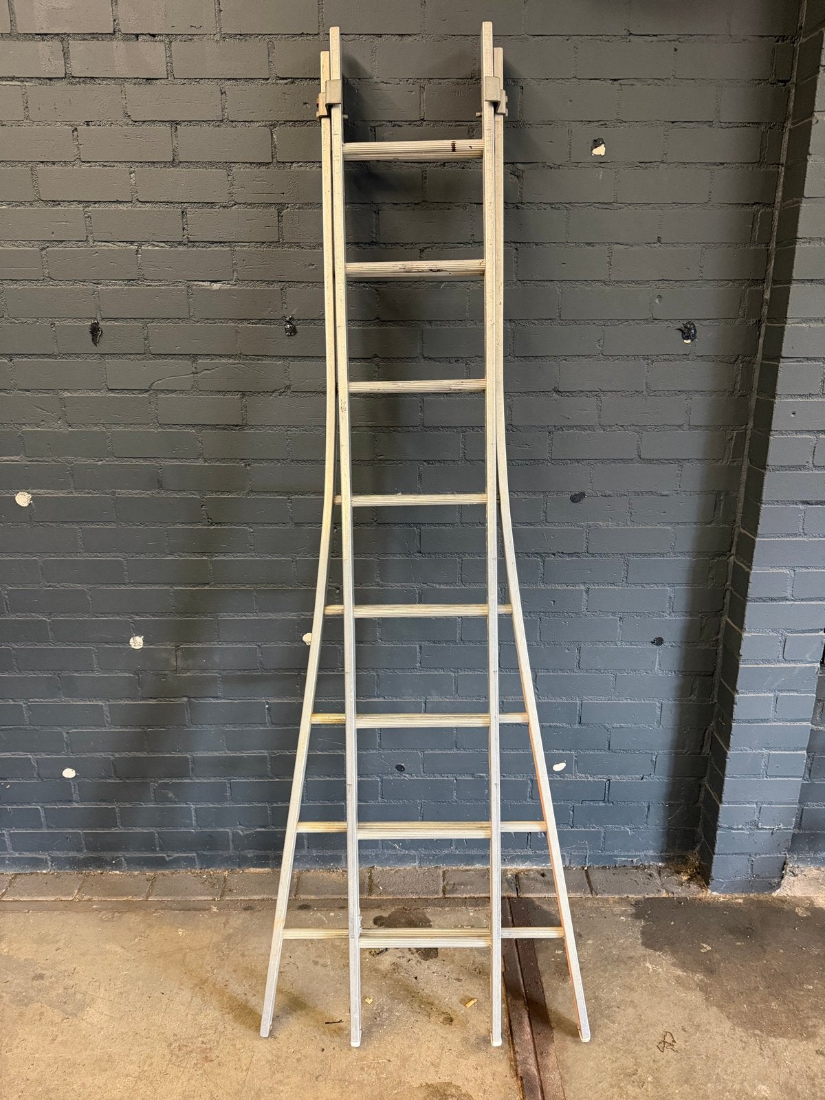 Gebruikte ladder - 2 tot 4 meter hoog - 2x 8 tredes, Ophalen, Gebruikt, Ladder, 2 tot 4 meter