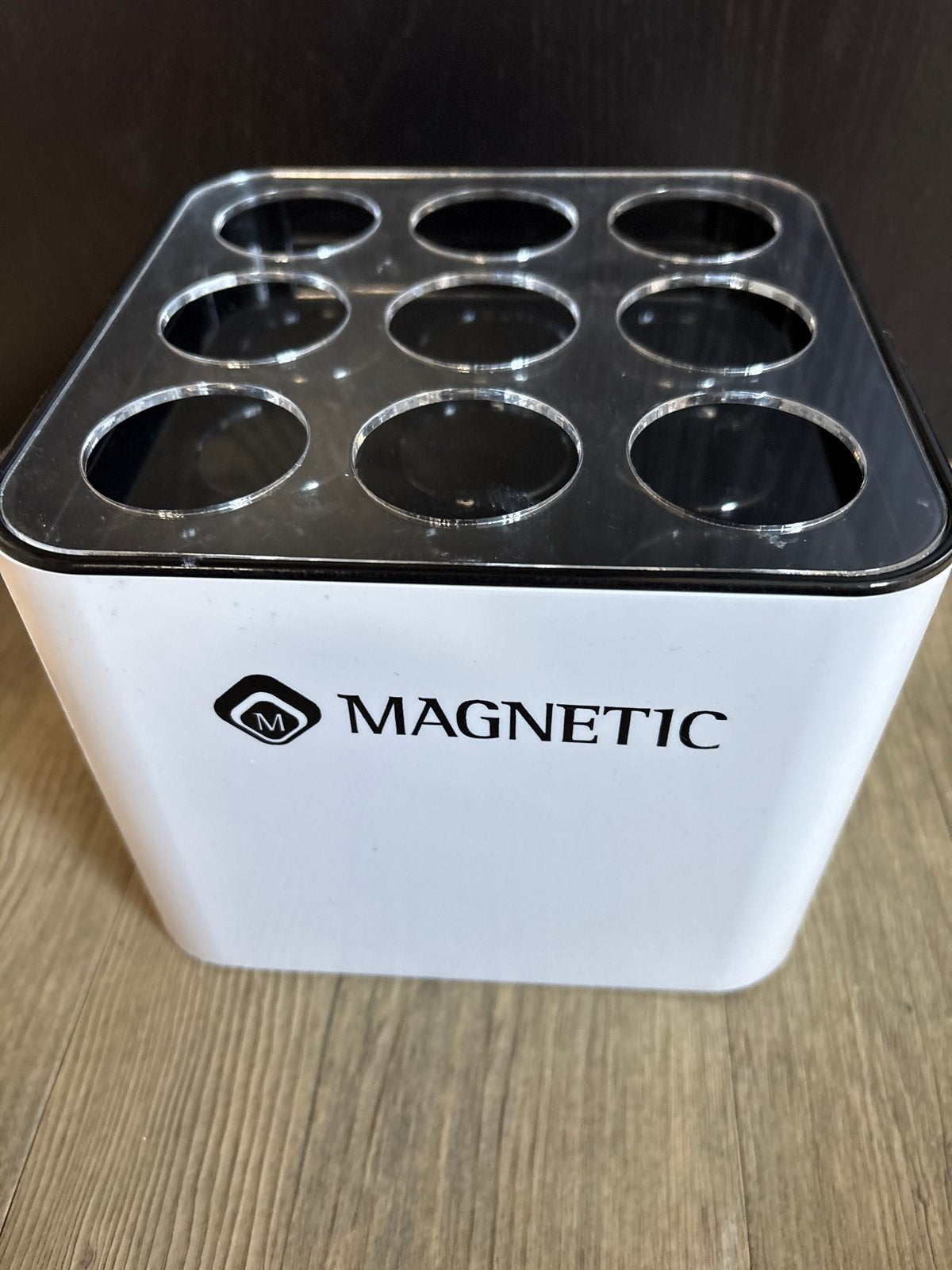 Magnetic nagellak box, Ophalen of Verzenden, Zo goed als nieuw, Handen en Nagels
