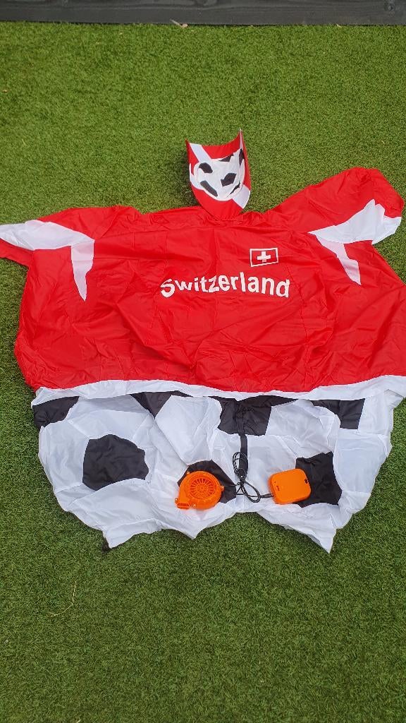 Opblaasbaar Zwitserland Voetbalpak – EK/WK supporters outfit, Maat L, Ophalen, Nieuw, Overige typen